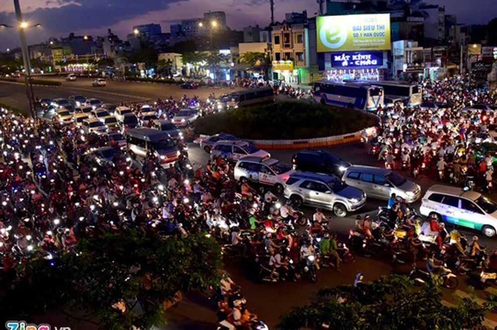 Dỡ cầu Hang Trong cũ, xây cầu mới ảnh 2 Dỡ cầu Hang Trong cũ, xây cầu mới ảnh 2