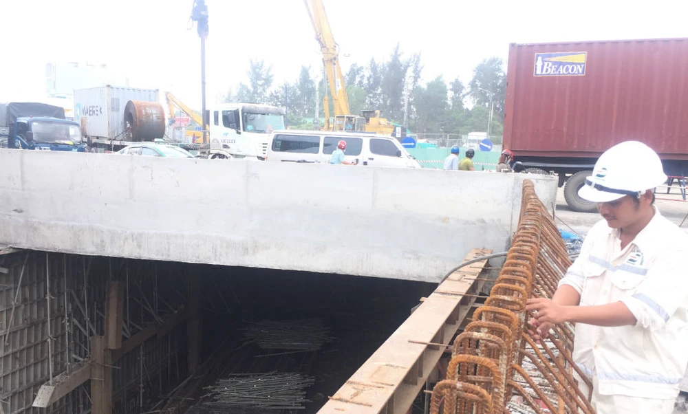 Tháng 1-2018, thông hầm chui dưới nút giao Mỹ Thủy ảnh 2