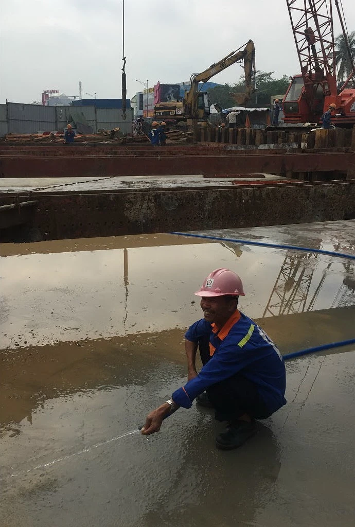 Gấp rút hoàn thành hầm chui dưới nút giao An Sương ảnh 4