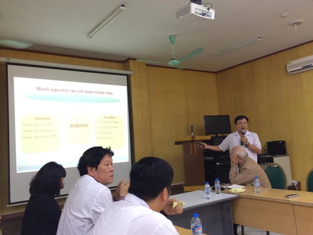 Người về hưu dễ bị stress và mắc bệnh trầm cảm ảnh 1