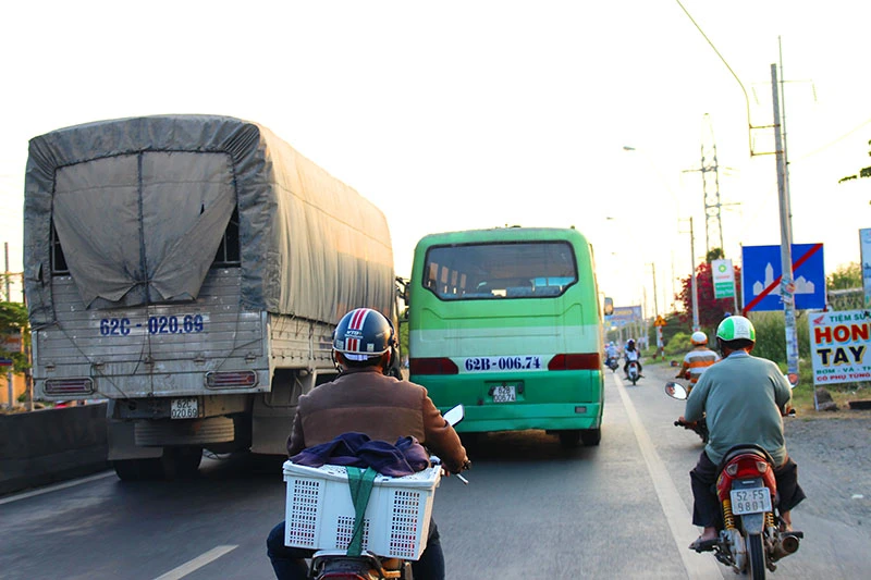 Tăng cường kiểm tra hộp đen của 'xe hung thần' tại Pouyuen ảnh 3