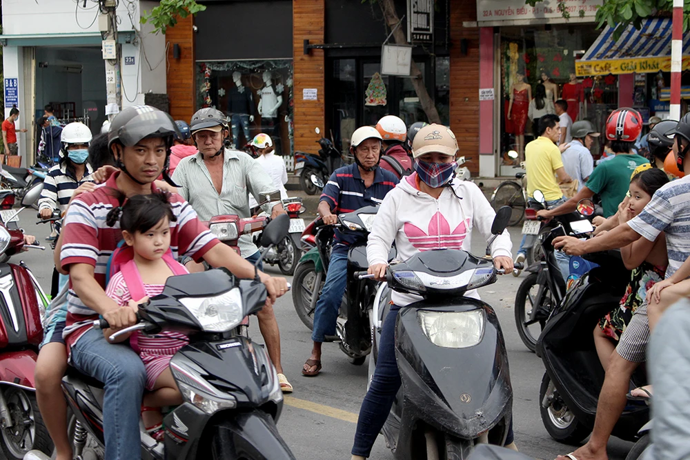 giao-thong-cau-chu-y