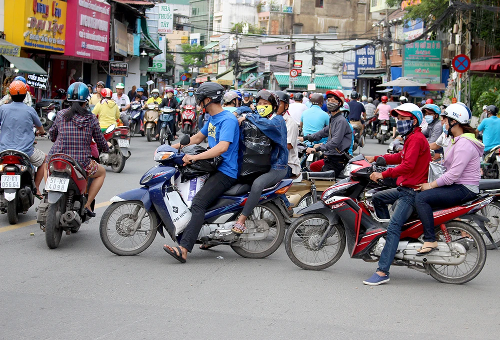 giao-thong-cau-chu-y