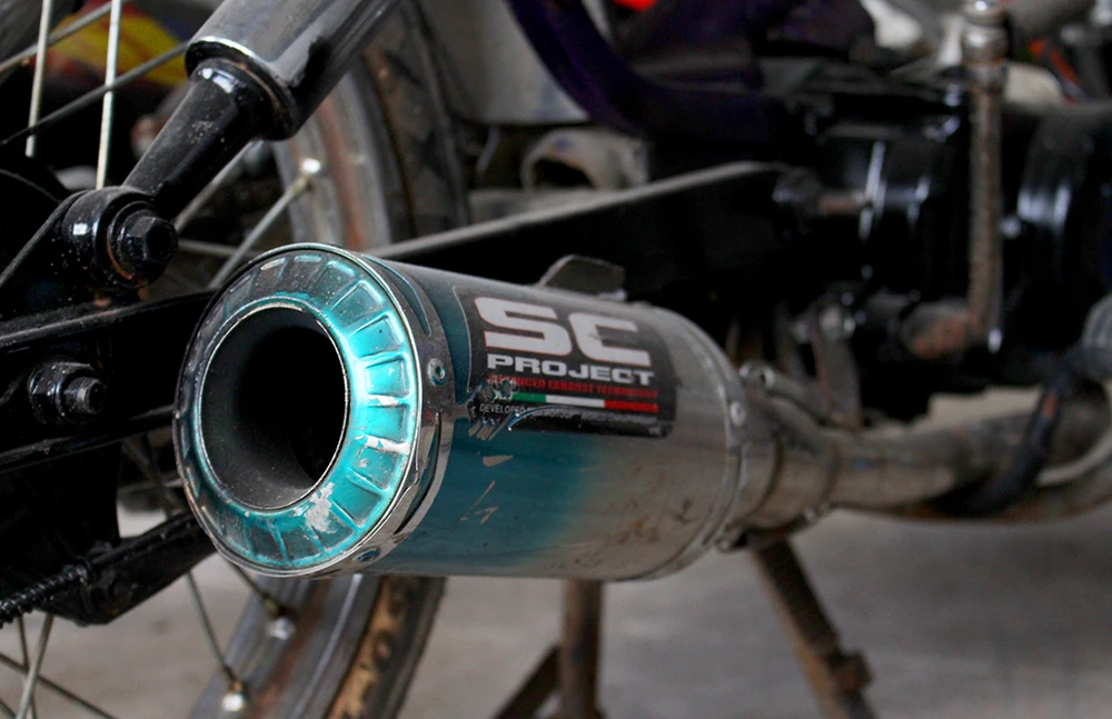 Những chiếc xe đua có kết cấu quái lạ bị bắt giữ