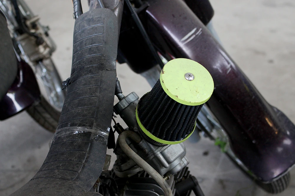 Những chiếc xe đua có kết cấu quái lạ bị bắt giữ