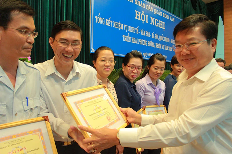 Năm 2018, cán bộ quận Bình Tân 'nói không với tiêu cực' ảnh 2