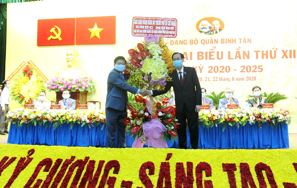 dai-hoi-dang-bo-binh-tan