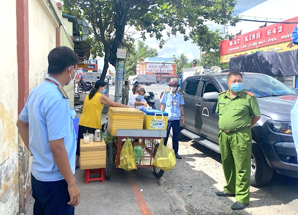 binh-tan-dep-cho-tu-phat