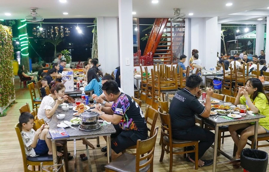 cho-phep-an-uong-tai-cho