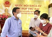 Chủ tịch Phan Văn Mãi nói về bán ăn tại chỗ, mở lại trường học...