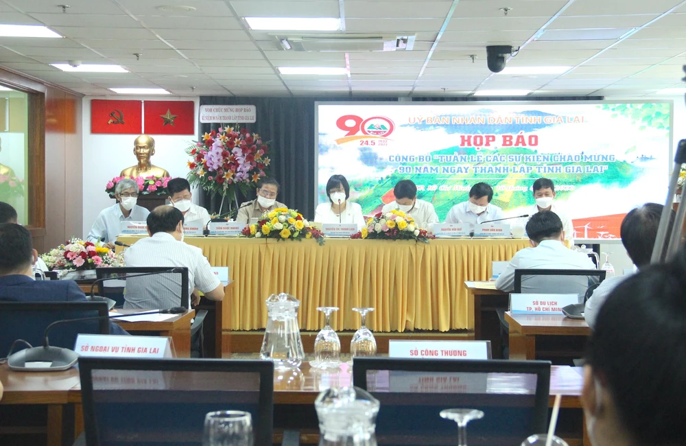 Toàn cảnh buổi họp báo. Ảnh: LÊ THOA