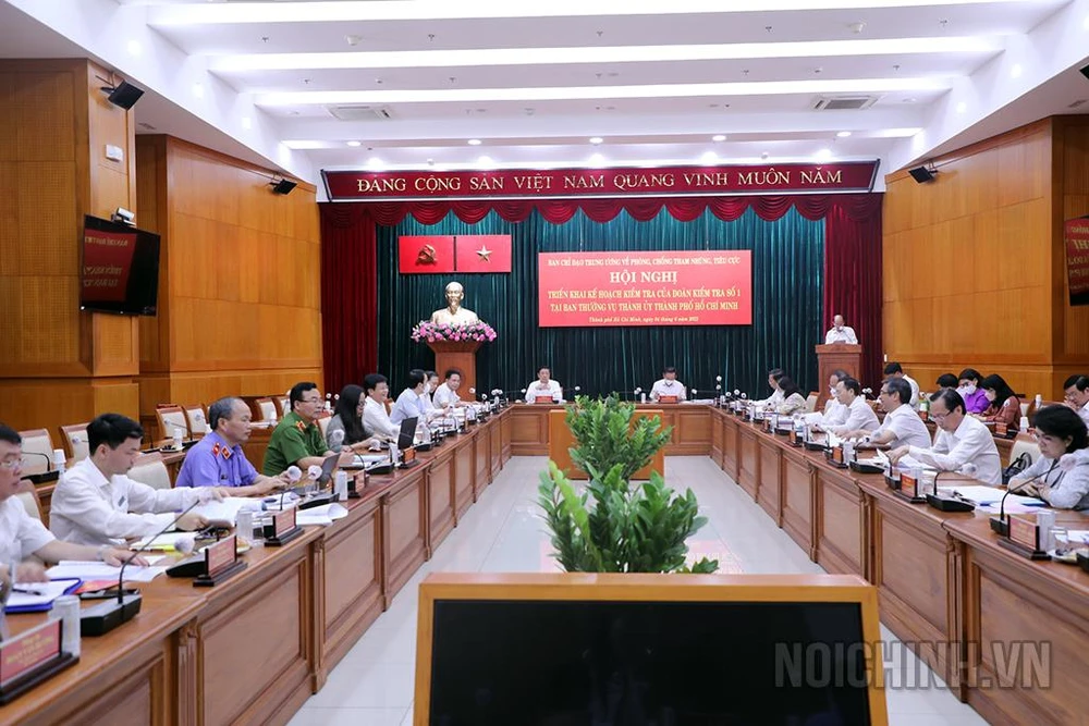Toàn cảnh buổi làm việc của Đoàn kiểm tra số 1 với Thành uỷ TP.HCM. Ảnh: BAN NỘI CHÍNH TRUNG ƯƠNG