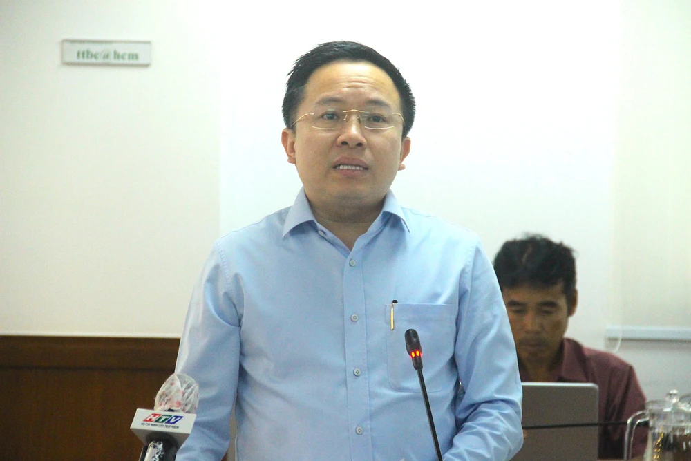 Ông Từ Lương, Phó Giám đốc Sở TT&amp;TT TP.HCM. Ảnh: LÊ THOA