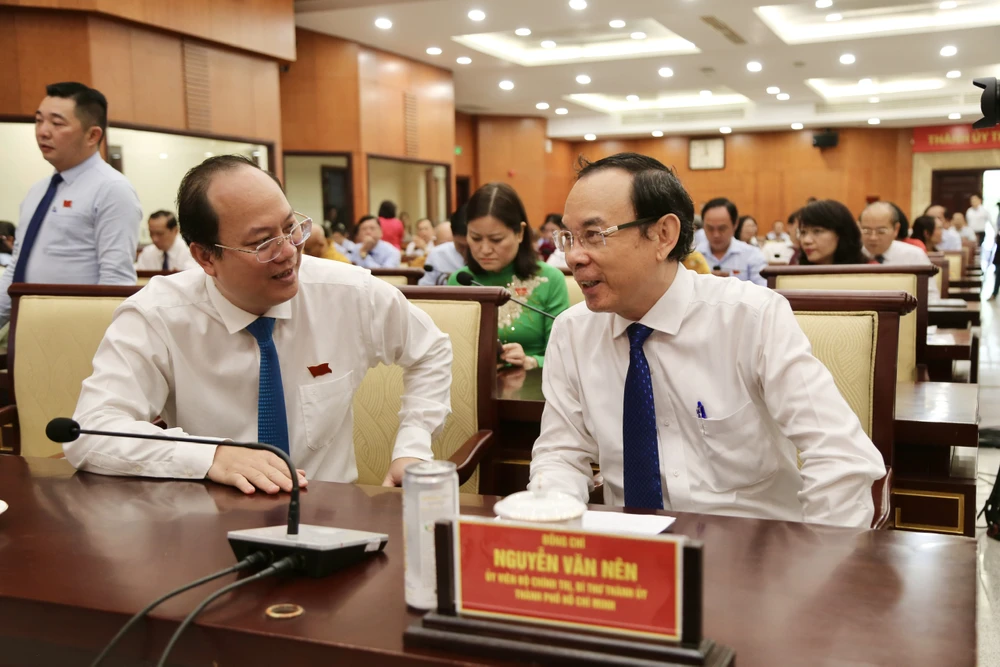 Khai mạc kỳ họp HĐND cuối năm 2023: Mở ra cơ hội mới, thúc đẩy kinh tế TP.HCM nhiều năm tới-khai-mac-hdnd-tp.hcm