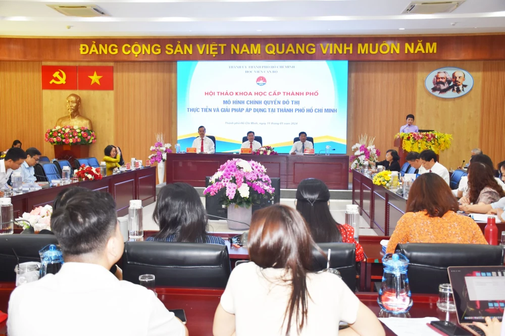 TP.HCM thực hiện chính quyền đô thị như ‘mặc áo vest với quần ngắn’-chinh-quyen-do-thi