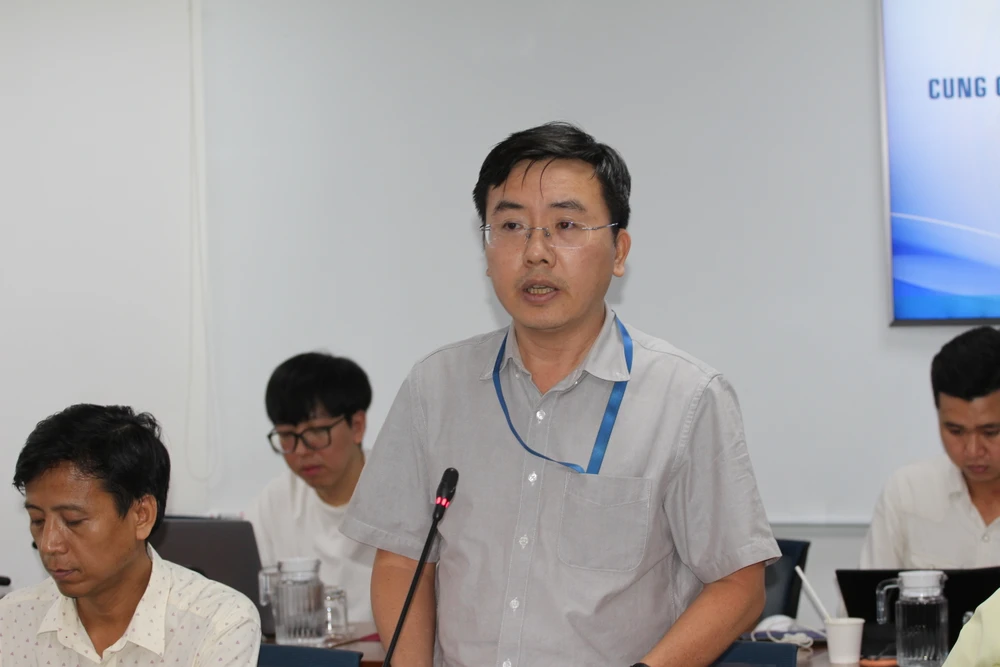 TP.HCM đang rà soát danh mục tuyến đường đủ điều kiện thu phí vỉa hè-thu-phi-via-he