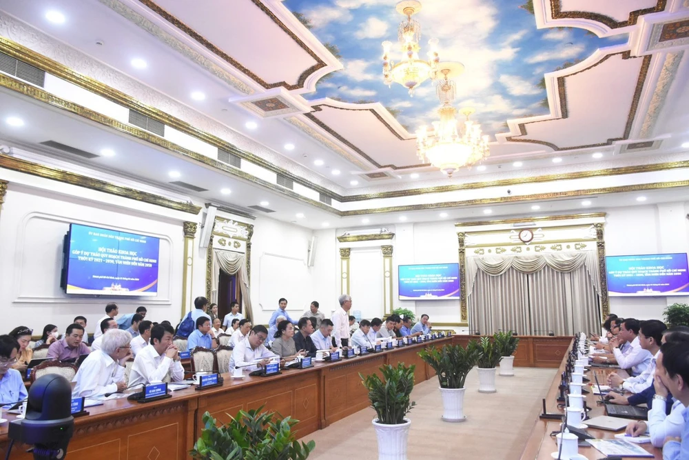 Chuyên gia đề xuất 'chia đôi' huyện Bình Chánh để lập thêm 2 TP thuộc TP.HCM