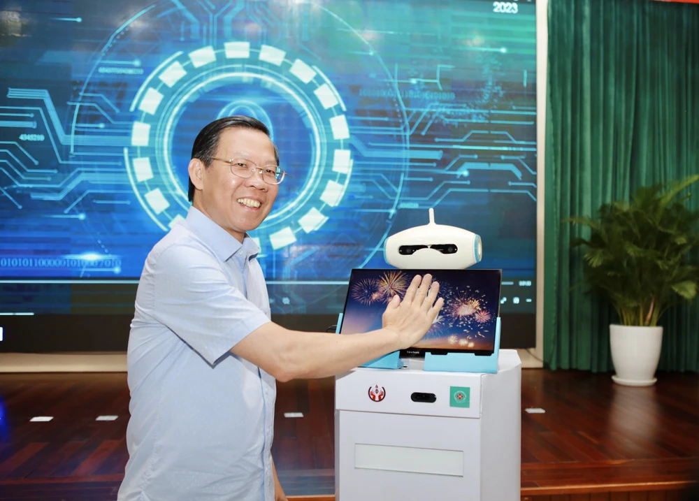 TP.HCM: Bình Tân đứng đầu cải cách hành chính, Phú Nhuận đứng đầu chuyển đổi số-cai-cach-hanh-chinh