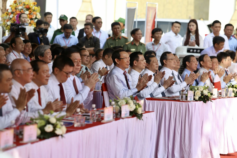 Trưởng ban Tuyên giáo Trung ương: Đoàn kết báo chí để đấu tranh chống tin giả, tin xấu độc-bao-chi