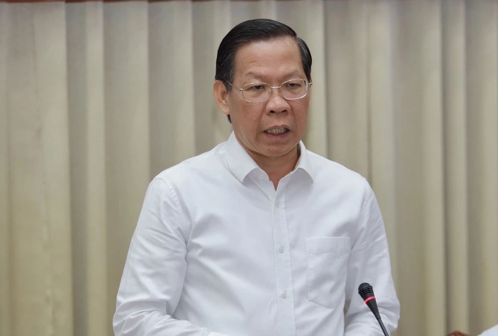 Chủ tịch TP.HCM: Kinh tế quý I tăng trưởng khá nhưng quý sau còn nặng nề-kinh-te-tp.hcm