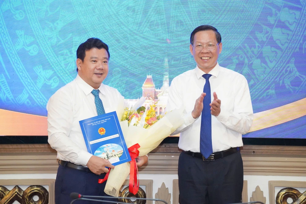 TP.HCM điều động, bổ nhiệm 4 cán bộ chủ chốt-can-bo-chu-chot