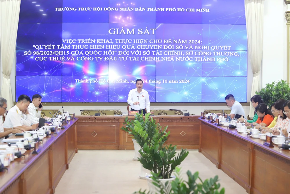 TP.HCM cần sắp xếp 12.000 nhà đất công với khối lượng hồ sơ giấy dài đến 300m-nha-dat-cong.jpg