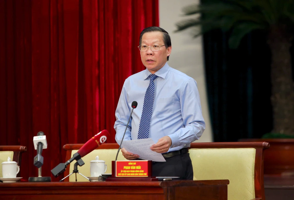 TP.HCM 'trên dưới, đồng lòng' để hiện thực hóa mục tiêu tăng trưởng GRDP trên 10%-tang-truong-grdp-tren-10%.jpg