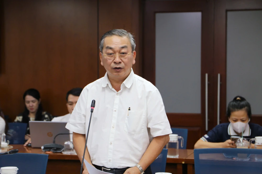 Người hoạt động không chuyên trách sẽ được hỗ trợ gì khi nghỉ việc?-nguoi-hoat-dong-khong-chuyen-trach-tem.jpg