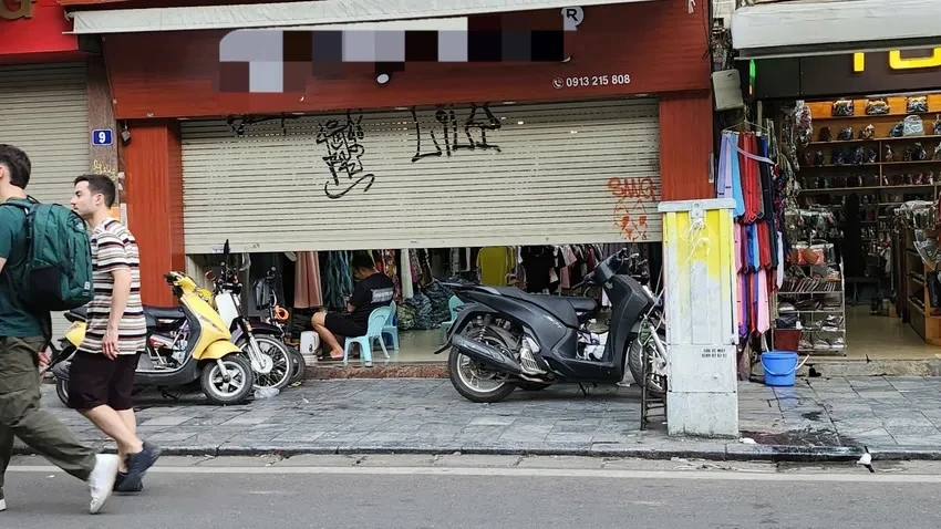 TP.HCM khẩn trương lập danh sách các 'điểm đen' về buôn lậu, hàng giả để xử lý-lap-danh-sach-hang-gia.jpg