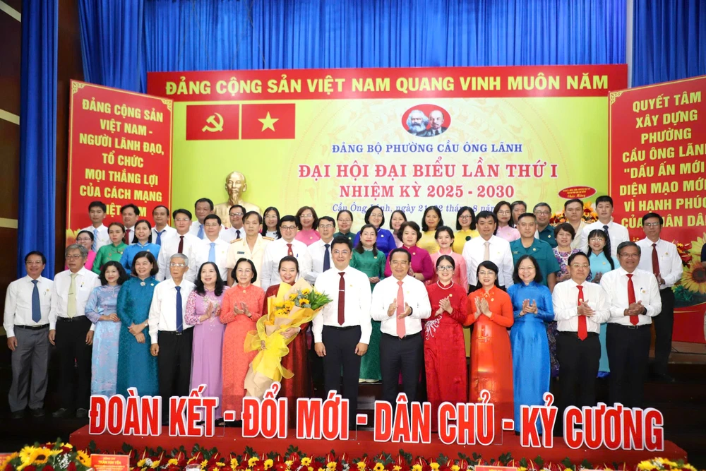 chu-tich-nguyen-van-duoc-phuong-cau-ong-lanh-4.jpg