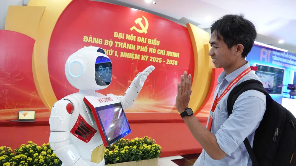 Hơn 650 sản phẩm công nghệ chiến lược trưng bày tại Đại hội đại biểu Đảng bộ TP.HCM