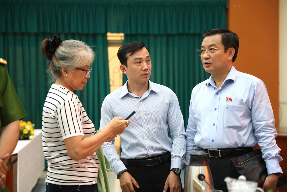 dai-bieu-quoc-hoi-8.JPG