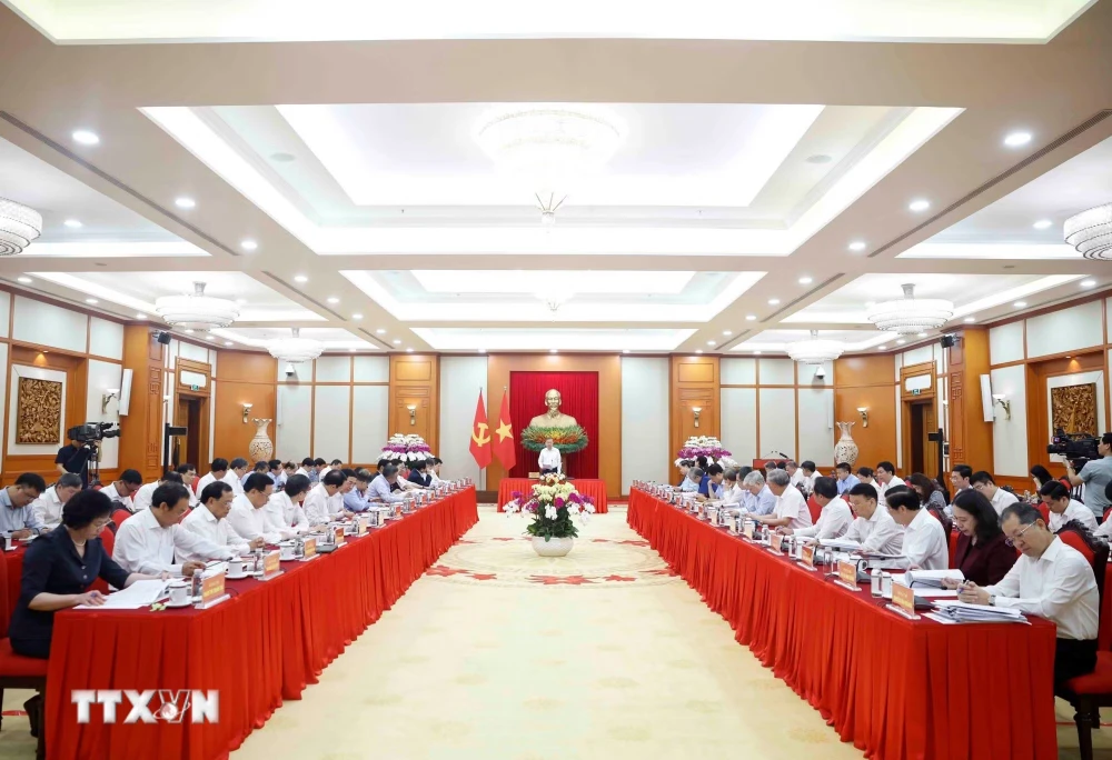 tong-bi-thu-chu-tich-nuoc-to-lam-2.jpeg
