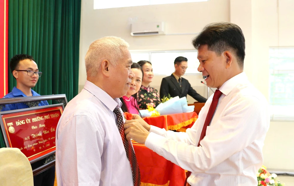 huy-hieu-dang-3.jpg