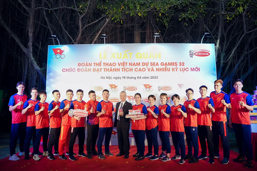 Acecook Việt Nam vinh dự đồng hành cùngĐoàn thể thao Việt Nam tại SEA Games 32.
