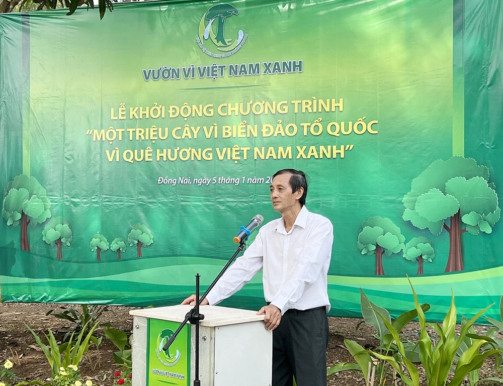 Công ty VWS tài trợ 5.000 cây xanh Vì biển đảo, vì Việt Nam xanh