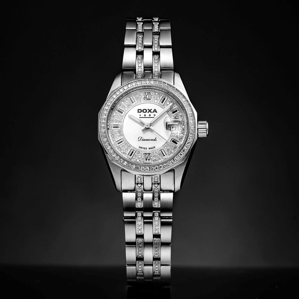 Giá các loại đồng hồ đeo tay phổ biến tại Việt Nam