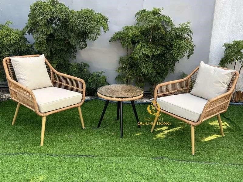 Xu hướng mới 2024: Bàn ghế giả mây cho bể bơi ngoài trời