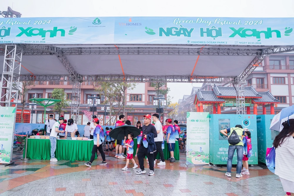 Vinhomes công bố chuỗi hoạt động 2024 cho hai câu lạc bộ Sống Vui – Khỏe và Sống Xanh – Văn minh – Đẳng cấp