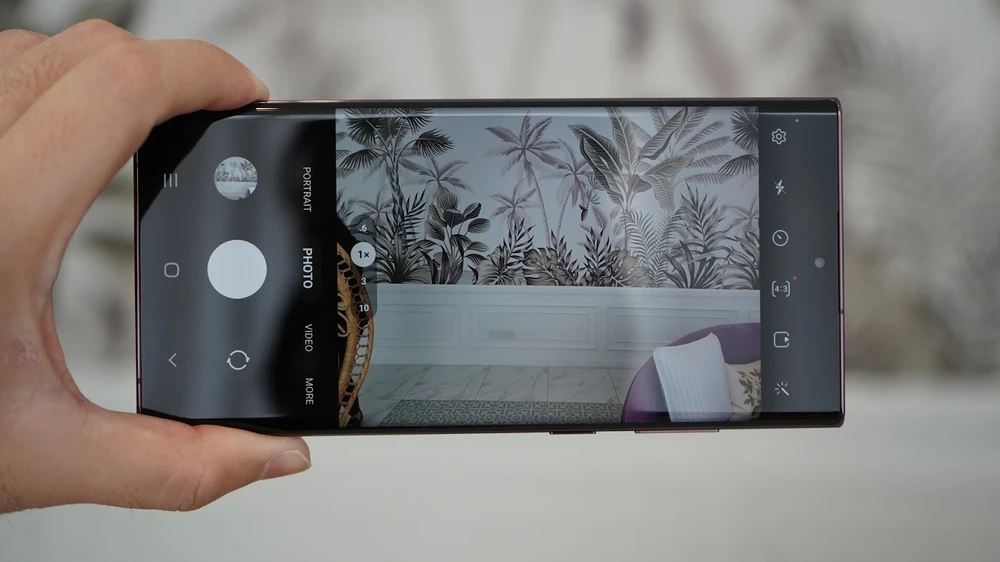 Vì sao nên mua Galaxy S22 Ultra cũ ở thời điểm hiện tại?