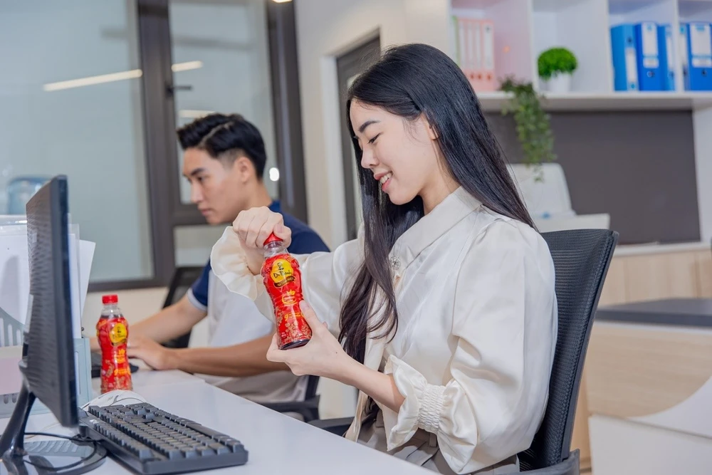 Vừa chạy deadline, vừa thanh lọc cơ thể để tươi mát tận hưởng không khí Giáng sinh