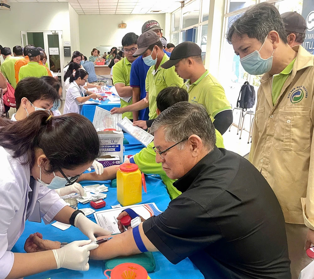 Công ty VWS chăm lo sức khỏe cho ‘nguồn vốn quý’