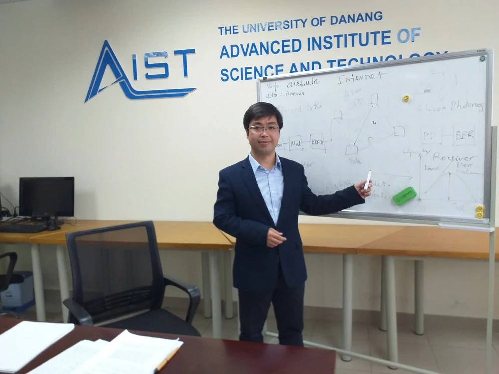 VinFuture tiếp thêm động lực theo đuổi khoa học cho nhà nghiên cứu trẻ