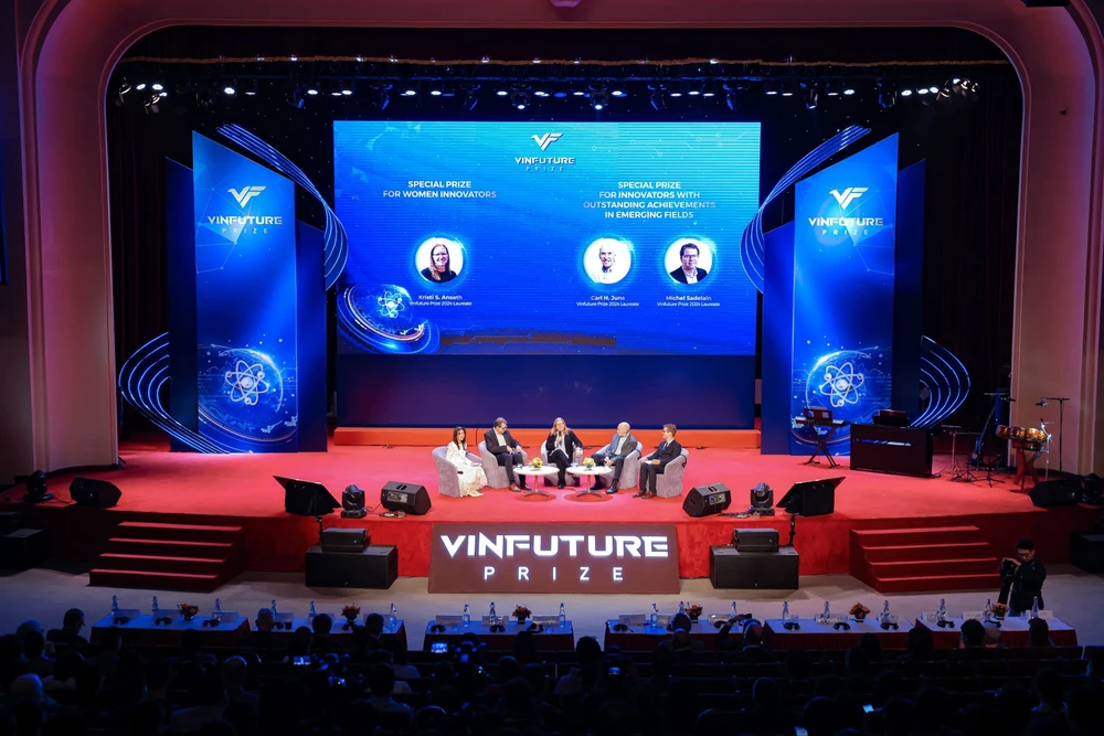 VinFuture tiếp thêm động lực theo đuổi khoa học cho nhà nghiên cứu trẻ