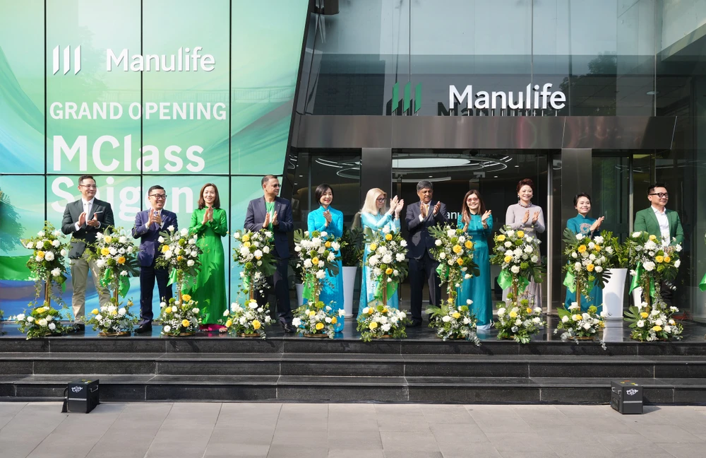 Manulife khai trương văn phòng mới tại ‘phố’ tài chính quận 1, TP.HCM