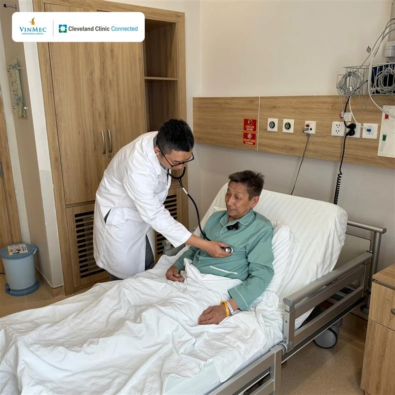 60 phút vàng cứu sống ngoạn mục Việt kiều Canada bị nhồi máu cơ tim