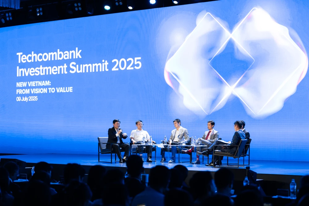 Techcombank Investment Summit 2025: “Việt Nam mới: Tầm nhìn kiến tạo giá trị”