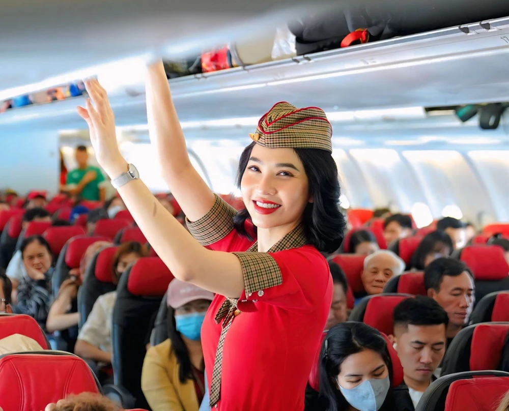 dat-ve-vietjet-ngay-de-tan-huong-chuyen-bay-0-dong-cung-hanh-ly-ky-gui-mien-phi3.jpg