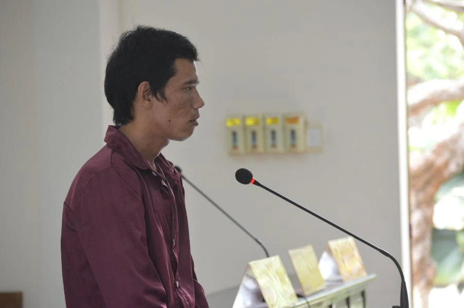 Nghi bỏ lọt kiểm lâm buôn bán trứng vích, toà huỷ án