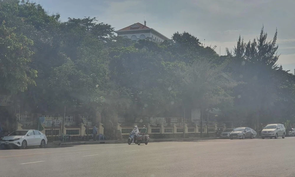 Lãnh đạo Sở VH-TT cam kết việc thu hồi mặt bằng đã cho thuê tại Bạch Dinh sẽ được giải quyết dứt điểm trong năm 2022. Ảnh:TK